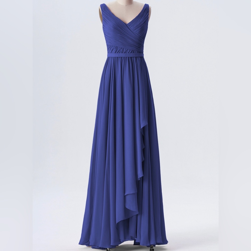 NWT Formal Gown in Beautiful Navy